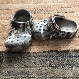 Baby boy camo Crocs- size 4